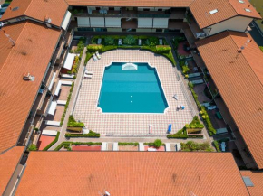 La casa di Monica con piscina e terrazza Moniga Del Garda